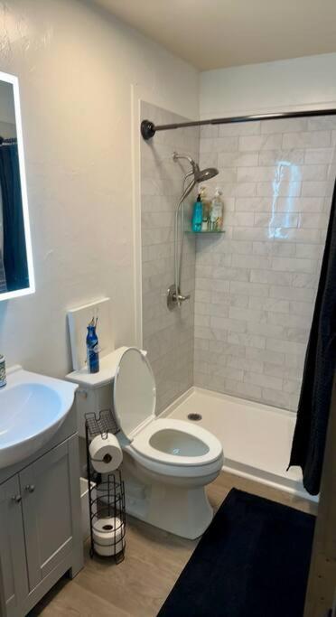 Comfortable 2Br Apt Central Fairbanks Luaran gambar